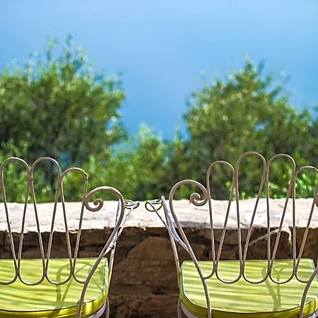 Hotel Miradouro Seafront Residences 3*