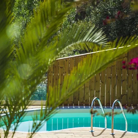 Miradouro Seafront Residences فندق Ília